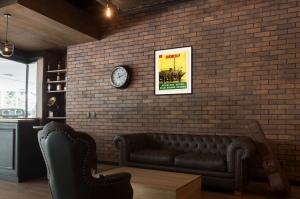 Оригинальный плакат СССР связист средства связи